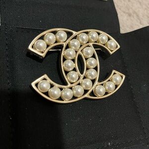 CHANEL brooch